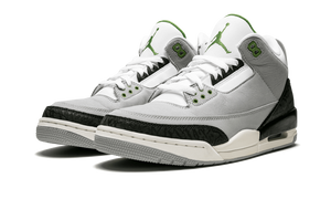 Air Jordan 3 Retro LT SMOKE GREY/CHLOROPHYLL