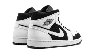 Air Jordan 1 Mid Tuxedo