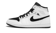 Load image into Gallery viewer, Air Jordan 1 Mid Alternate Think 16
