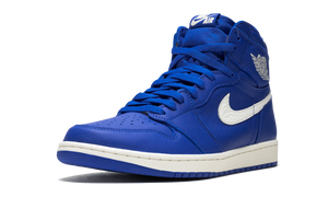 Air Jordan 1 Retro High OG Hyper Royal