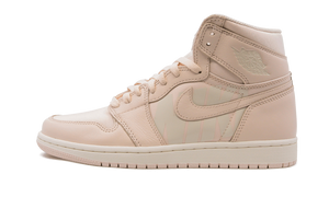 Air Jordan 1 High Guava Ice