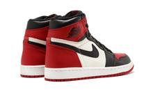 Load image into Gallery viewer, Jordan 1 Retro High Bred Toe
