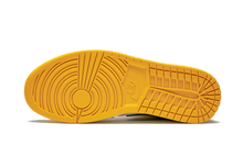 Load image into Gallery viewer, Air Jordan 1 Mid SE Lakers