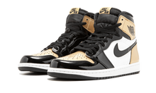 Load image into Gallery viewer, Air Jordan 1 Retro High OG NRG Gold Toe