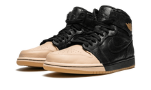 Load image into Gallery viewer, WMNS Air Jordan 1 Retro High P BLACK/METALLIC GOLD