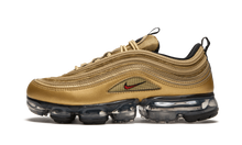 Load image into Gallery viewer, Air Vapormax &#39;97 METALLIC GOLD/VARSITY RED
