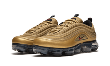 Load image into Gallery viewer, Air Vapormax &#39;97 METALLIC GOLD/VARSITY RED