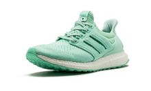 Load image into Gallery viewer, Ultra Boost W Naked Wave Pack