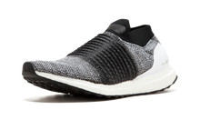 Load image into Gallery viewer, UltraBoost Laceless BLACK-GREY-WHITE BB6141