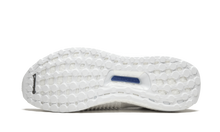 Load image into Gallery viewer, UltraBOOST Laceless WHITE-WHITE-WHITE BB6146