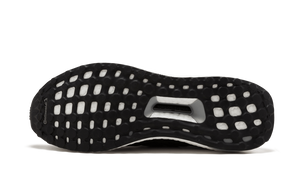 UltraBoost BLACK/WHITE BB6166