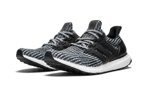 UltraboostCBLACK-CBLACK BB6179