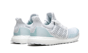 UltraBOOST Parley LTD BB7076