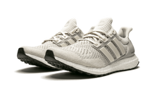 Load image into Gallery viewer, UltraBOOST LTD CREAM BB7802