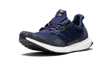 Load image into Gallery viewer, UltraBOOST Kinfolk