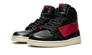 Air Jordan 1 High OG Defiant Couture