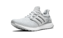 Load image into Gallery viewer, UltraBOOST Reigning Champ BW1116
