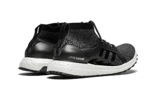 UltraBOOST x All Terrain W CBLACK-CBLACK