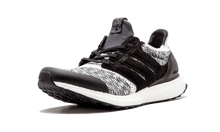 Load image into Gallery viewer, UltraBOOST S.E. SNS x Social Status