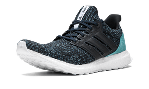 UltraBOOST Parley CARBON-BLUE SPIRIT