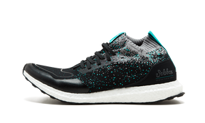 Ultraboost M RChamp Packer x Solebox