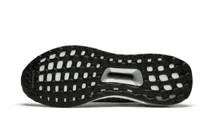 UltraBOOST Uncaged STEEL-CORE BLACK-CHALK PEARL