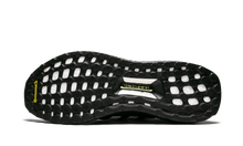 Load image into Gallery viewer, Ultra Boost Bape F35097
