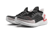 Load image into Gallery viewer, Ultra Boost 19 Core Black