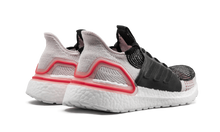 Load image into Gallery viewer, Ultra Boost 19 Core Black
