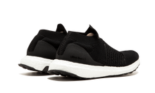 Load image into Gallery viewer, UltraBOOST Laceless CBLACK-CBLACK-CWHITE S80770