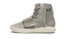 Load image into Gallery viewer, Yeezy Boost 750 OG