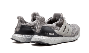 UltraBoost BA8143