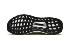 Load image into Gallery viewer, UltraBOOST CGREY BA8847