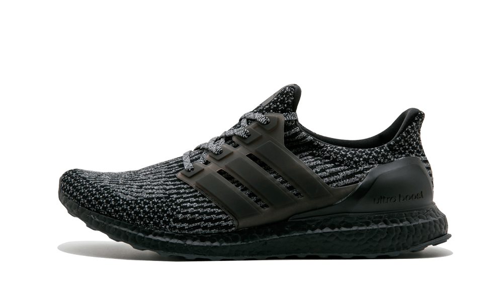 UltraBoost Triple Black
