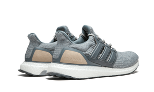 UltraBOOST LTD HEATHERGREY-KHAKI