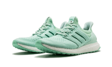 Load image into Gallery viewer, Ultra Boost W Naked Wave Pack