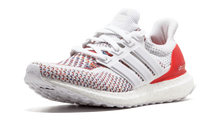 Load image into Gallery viewer, UltraBoost M CWHITE-MULTI