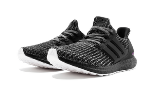 UltraBoost 4.0 Breast Cancer Awareness