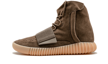 Load image into Gallery viewer, Yeezy Boost 750 Chocolate