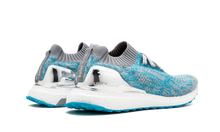 Load image into Gallery viewer, UltraBOOST Uncaged KOLOR