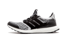 Load image into Gallery viewer, UltraBOOST S.E. SNS x Social Status