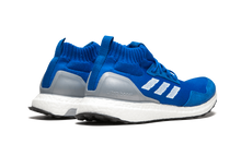 Load image into Gallery viewer, Ultra Boost MID RUN THRU TIME
