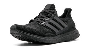 UltraBoost Matte Black