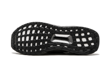 Load image into Gallery viewer, UltraBOOST CGREY-CGREY CG3041
