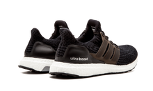 Load image into Gallery viewer, UltraBOOST Womens
