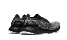 Load image into Gallery viewer, UltraBoost Uncaged S80698