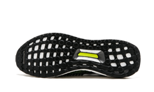 Load image into Gallery viewer, UltraBOOST Laceless NAVY-GREEN S80771